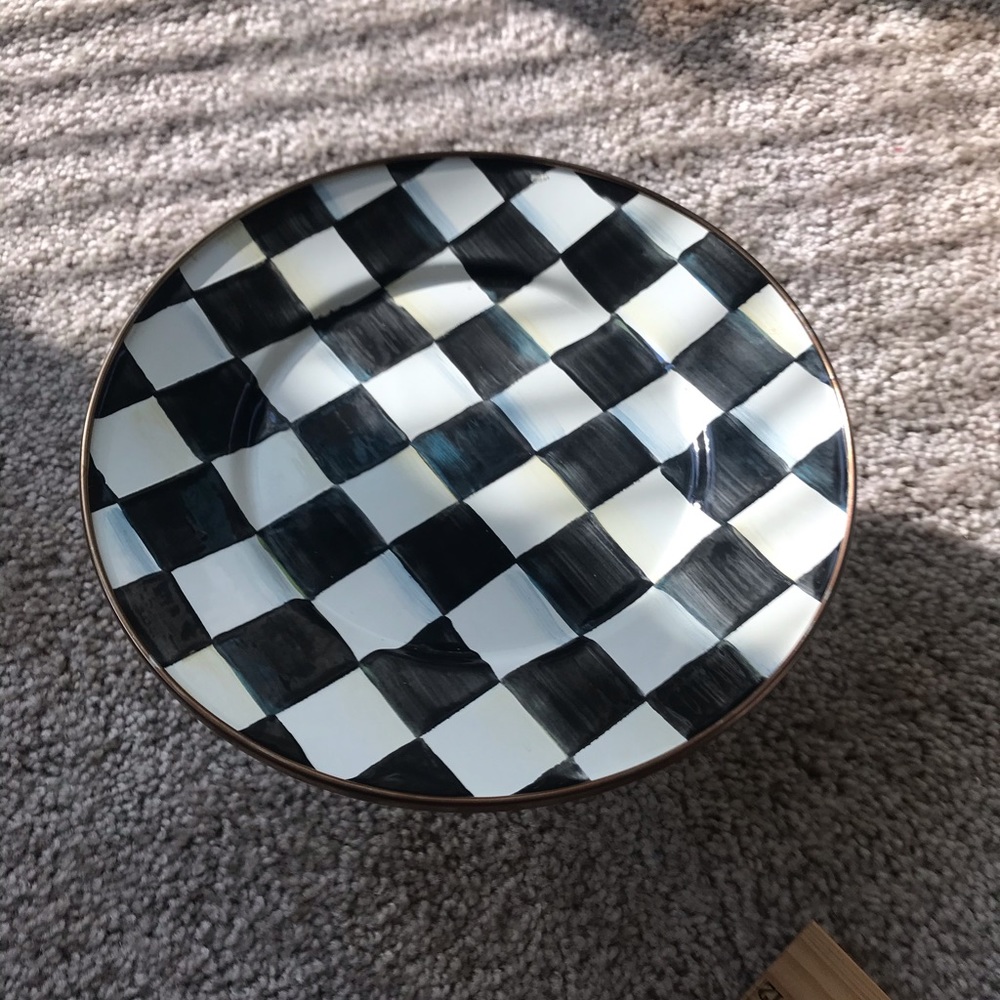 8 in round serving